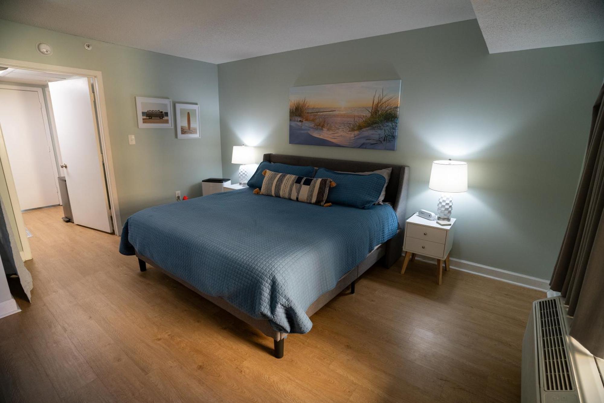 מירטל ביץ' Oceanview Condo With Pool, Hot Tub, Balcony, Right On The Beach מראה חיצוני תמונה