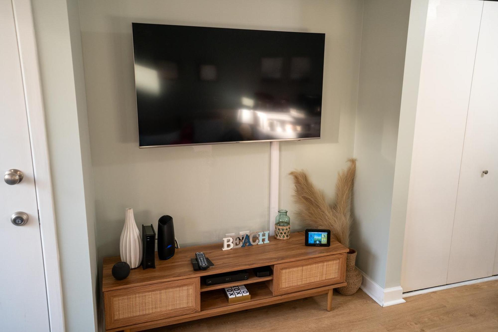 מירטל ביץ' Oceanview Condo With Pool, Hot Tub, Balcony, Right On The Beach מראה חיצוני תמונה